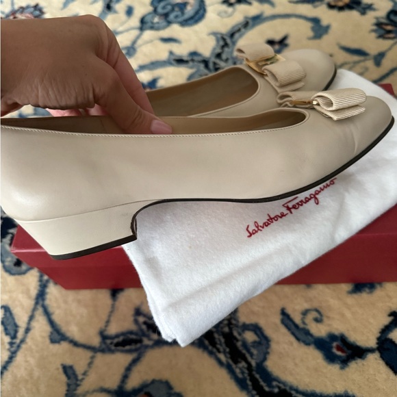 Salvatore Ferragamo vintage leather pumps (3cm) ๐๐๐๐๐๐๐ - Picture 12 of 12